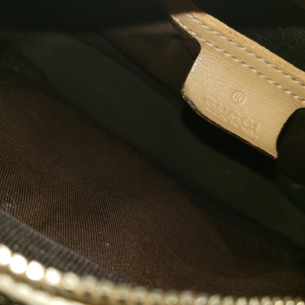 Authentic Gucci GG Supreme Camera Bag – Beige/Avorio Crossbody with Leather Trim - Picture 14 of 16